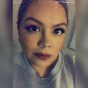 Meet your Posher, Alma